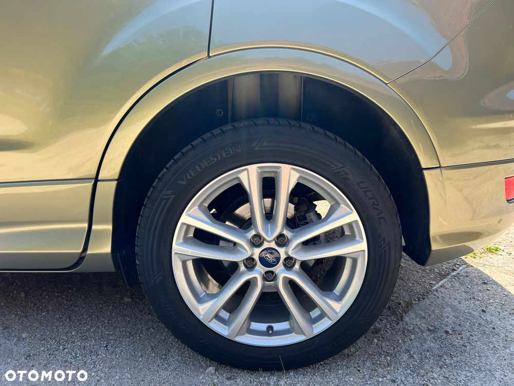 Ford Kuga - 13