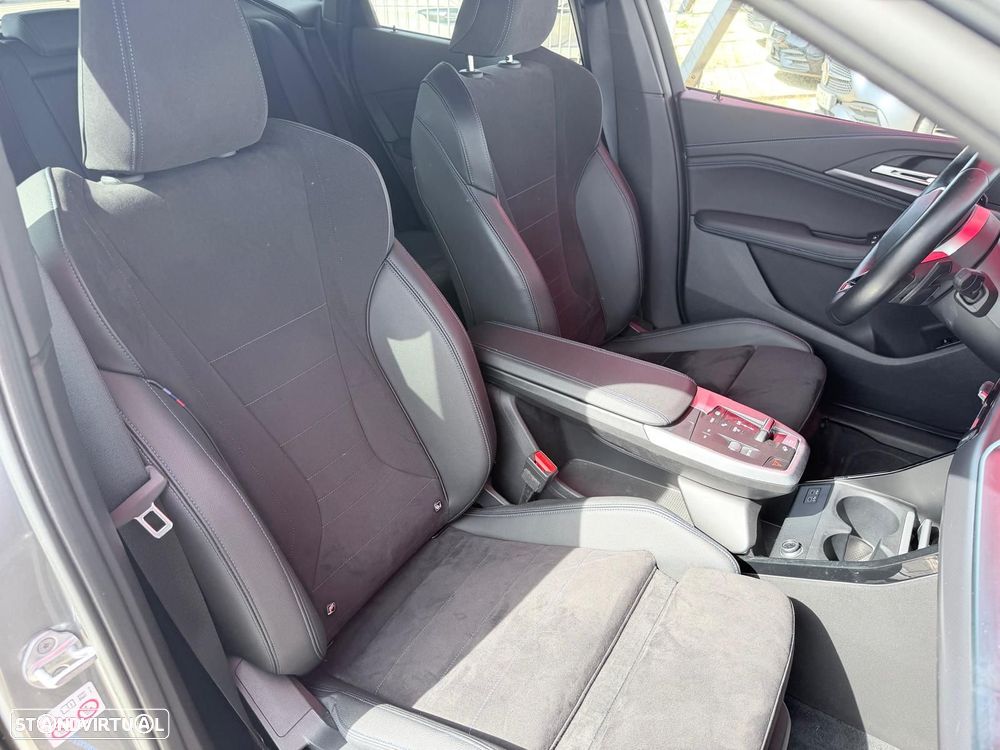 BMW 225xe Active Tourer e xDrive Pack Desportivo M - 7