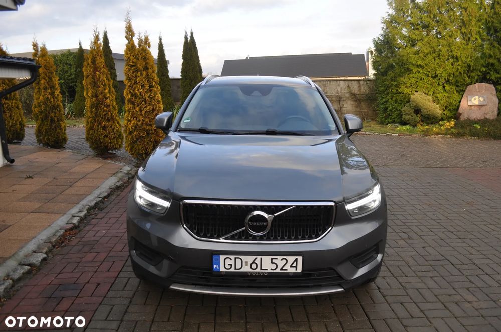 Volvo XC 40 D4 SCR AWD R-Design - 8