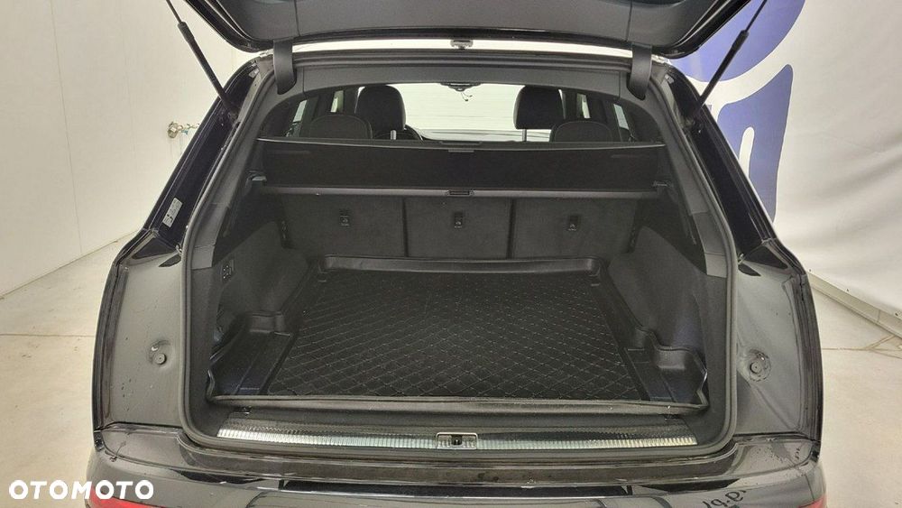 Audi SQ7 TDI Quattro Tiptronic - 23