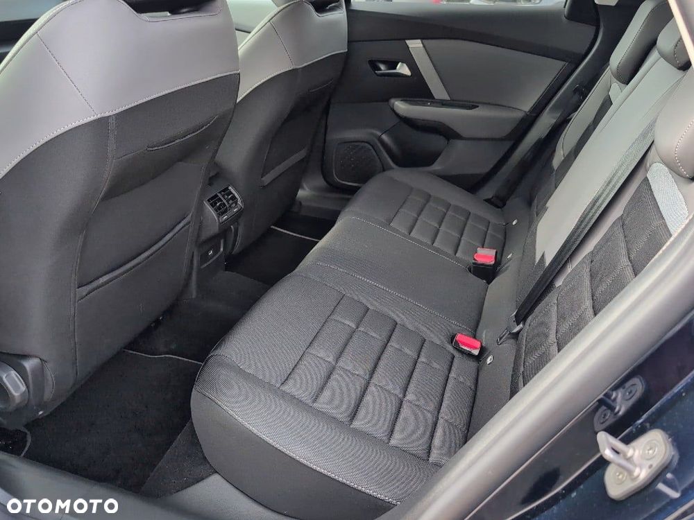 Citroën C4 - 10