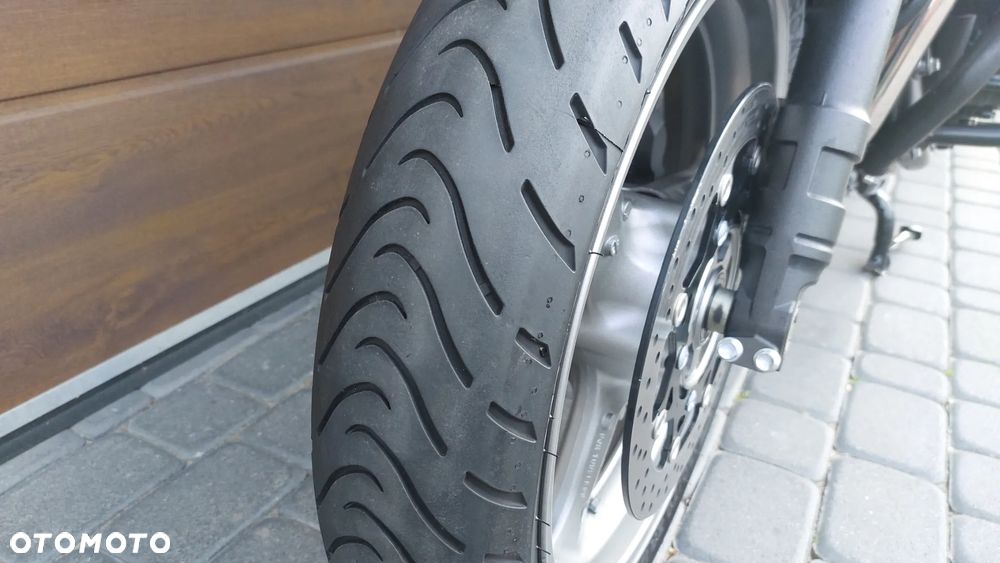 Suzuki Bandit - 32