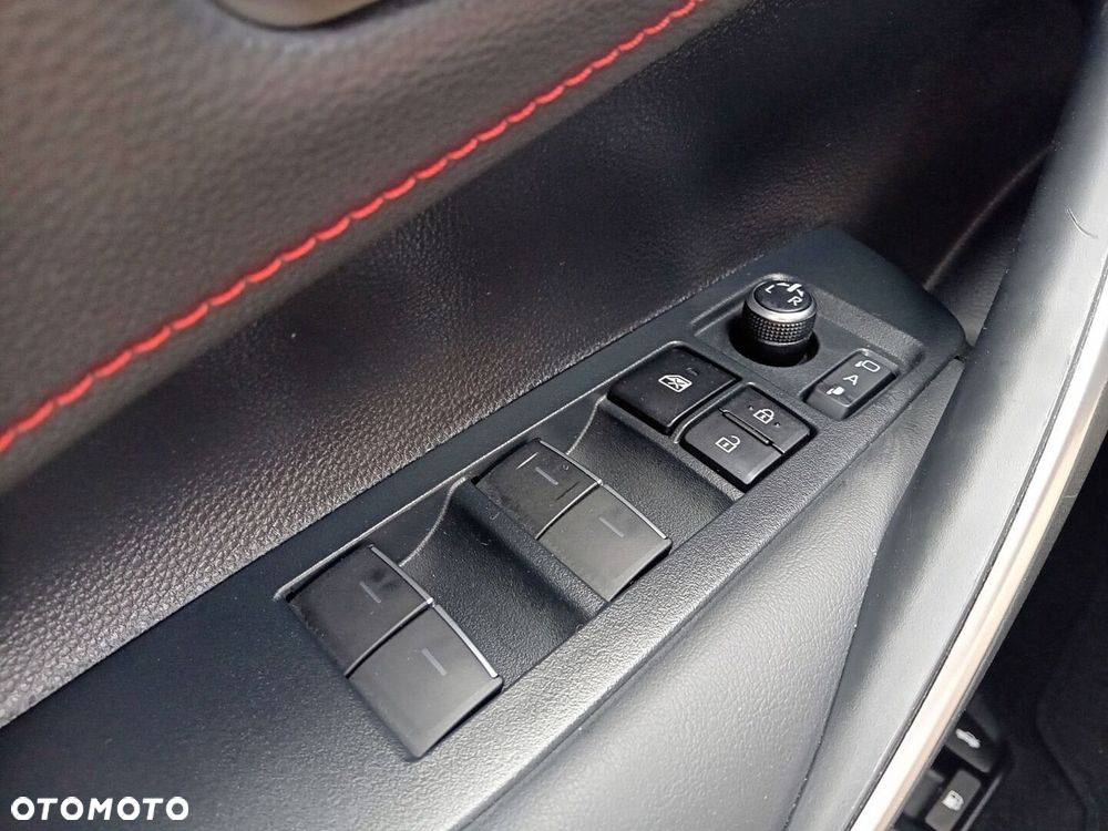 Toyota Corolla 1.8 Hybrid GR Sport - 23