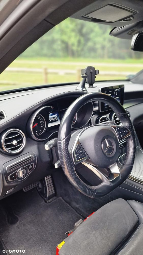 Mercedes-Benz GLC 250 4-Matic - 9