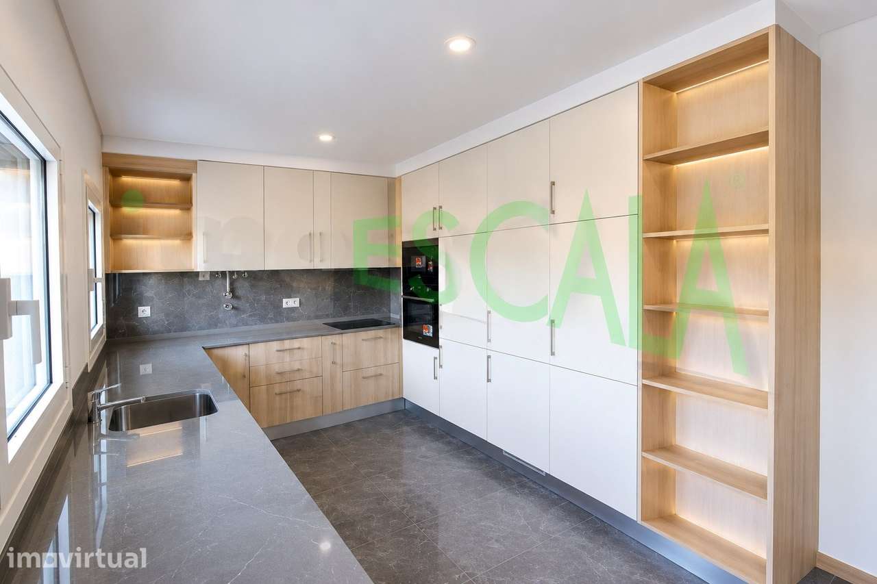 Apartamento T3 c/garagem no centro de Castanheira do Ribatejo - Grande imagem: 5/46