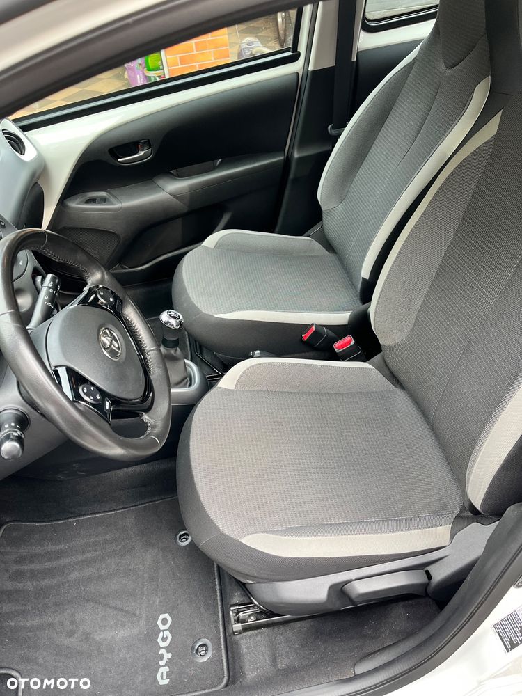 Toyota Aygo - 11