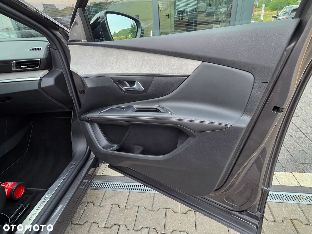 Peugeot 5008 2.0 BlueHDI GT S&S EAT8 - 38