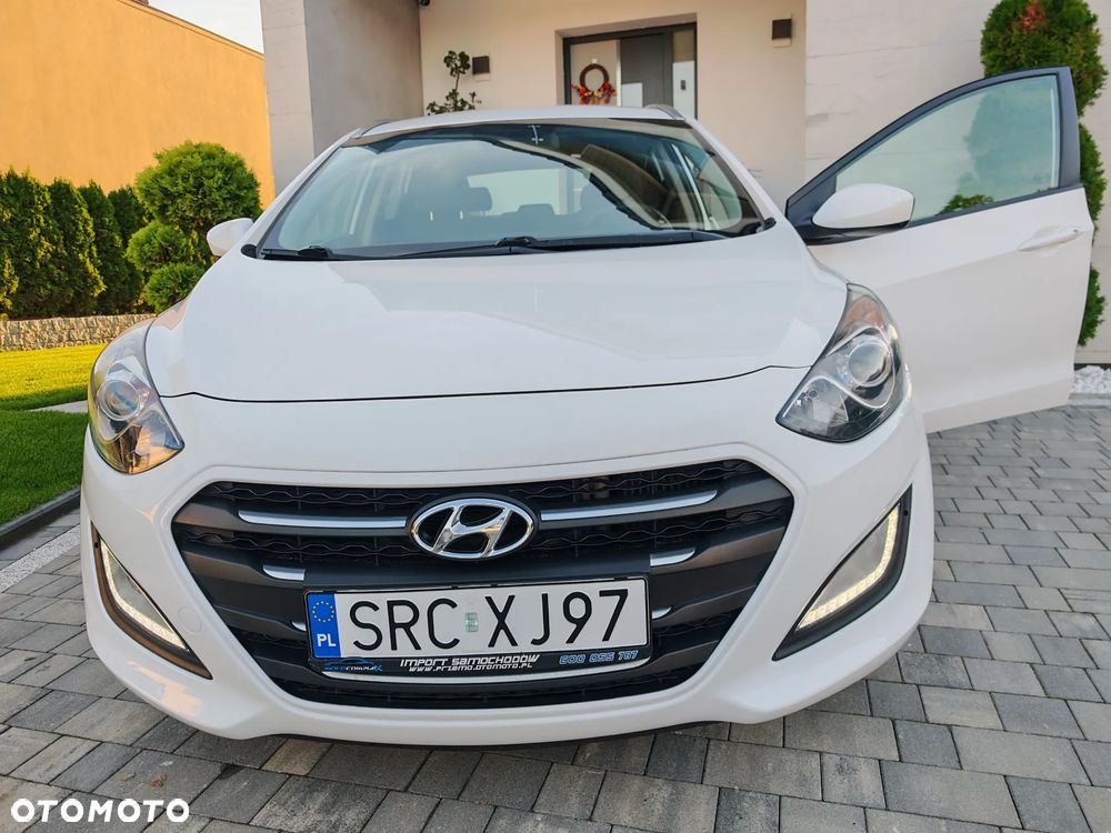 Hyundai i30 1.6 CRDI Trend - 23