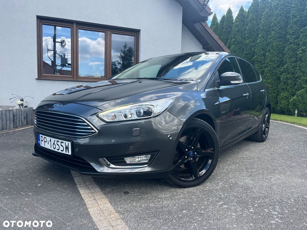 Ford Focus 1.5 EcoBoost Titanium - 3