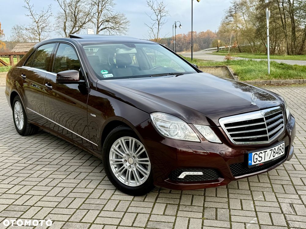 Mercedes-Benz Klasa E 200 BlueEFFICIENCY 7G-TRONIC Avantgarde - 2