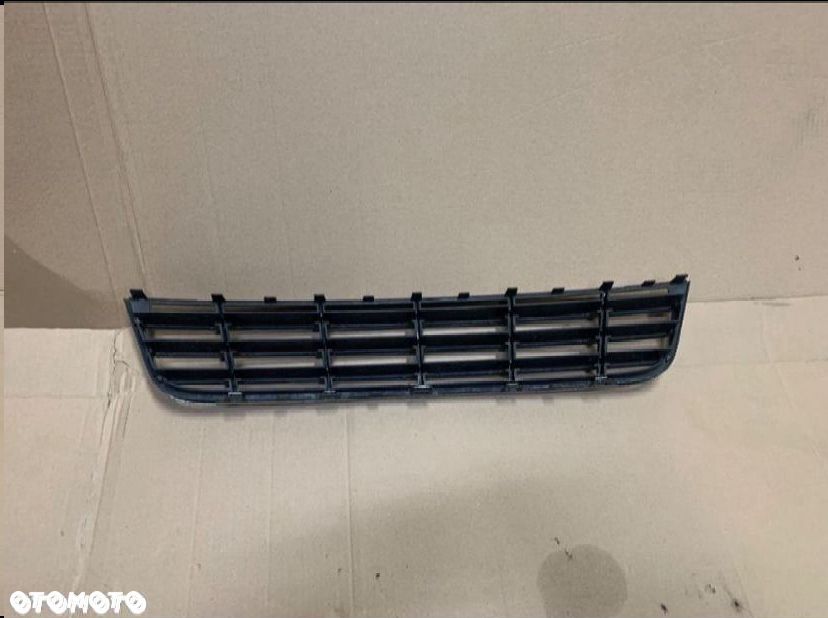 053-22-450 atrapa kratka zderzaka przód volkswagen passat b6 - 2