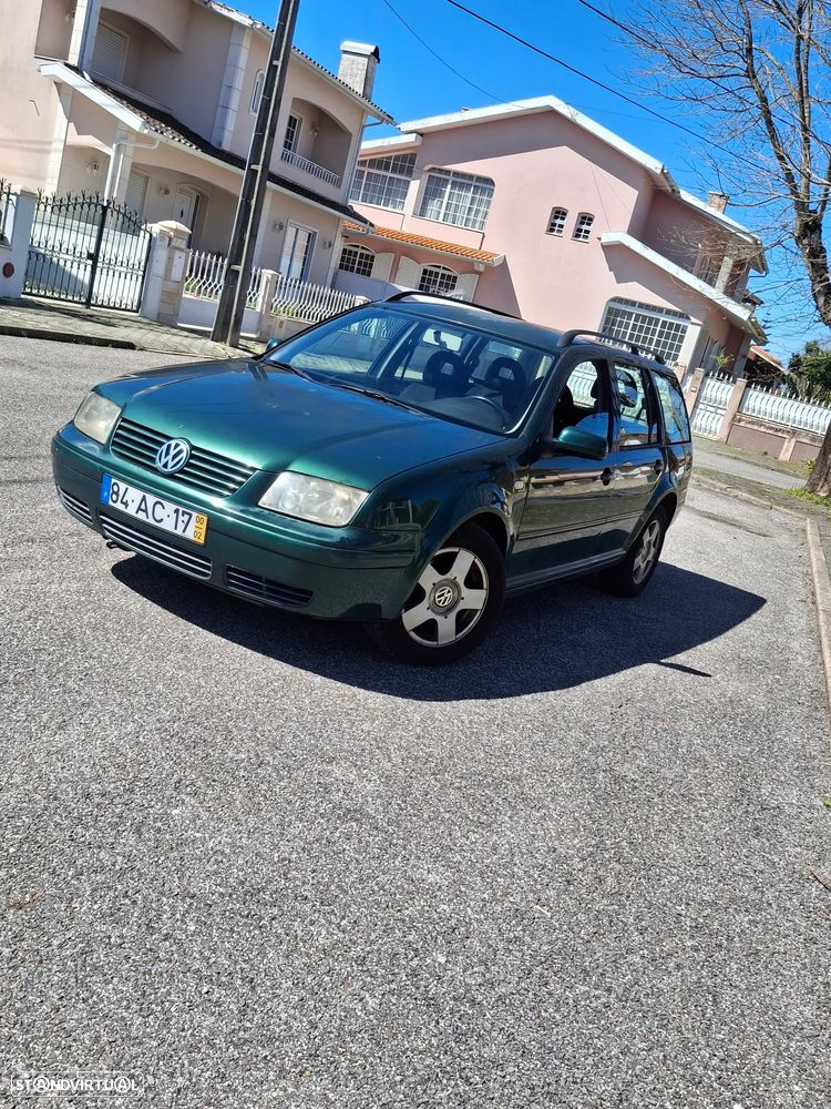 VW Bora 1.9 TDi Highline - 3