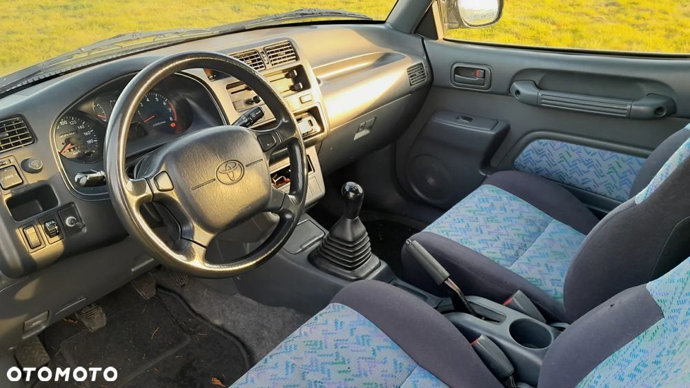 Toyota RAV4 2.0 Special - 8