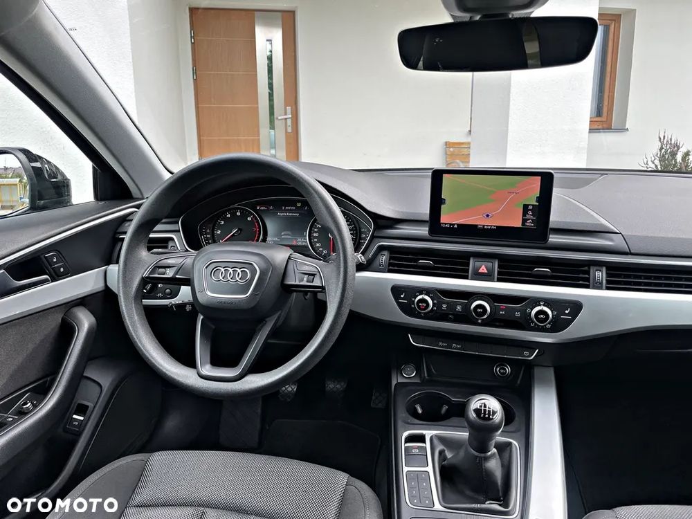 Audi A4 Avant 1.4 TFSI Design - 19