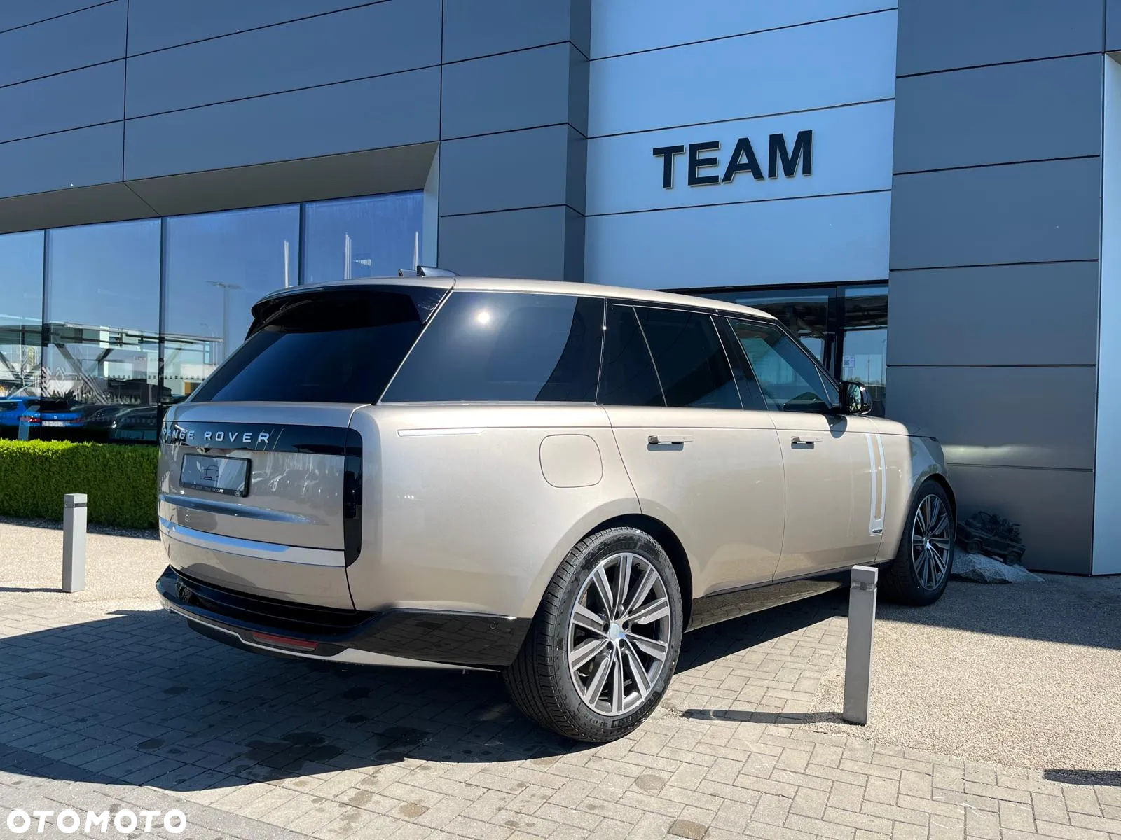 Land Rover Range Rover - 5