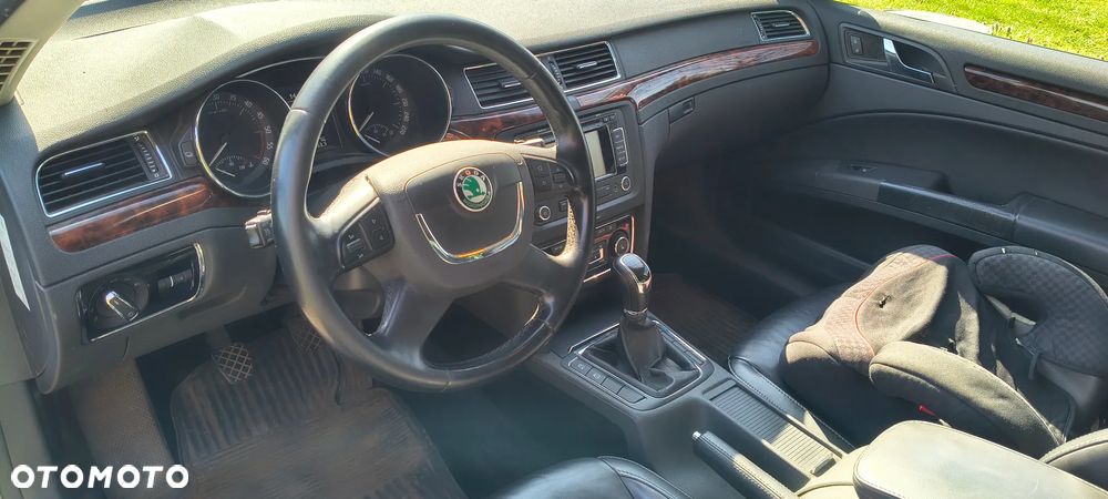 Skoda Superb - 8