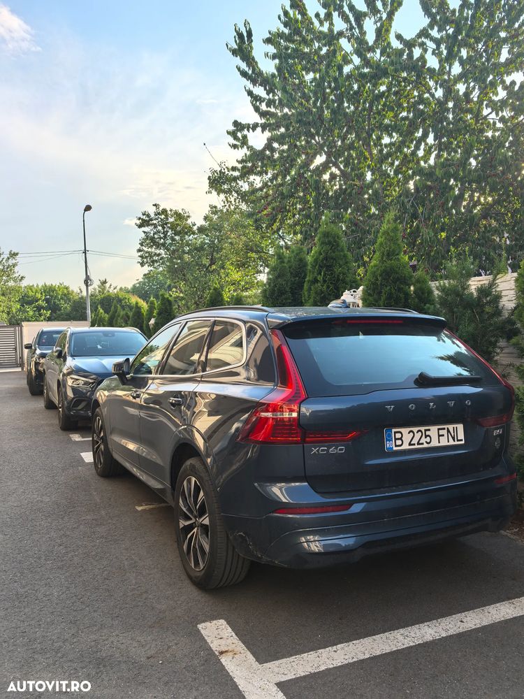 VOLVO XC60 2024 — imagine 10
