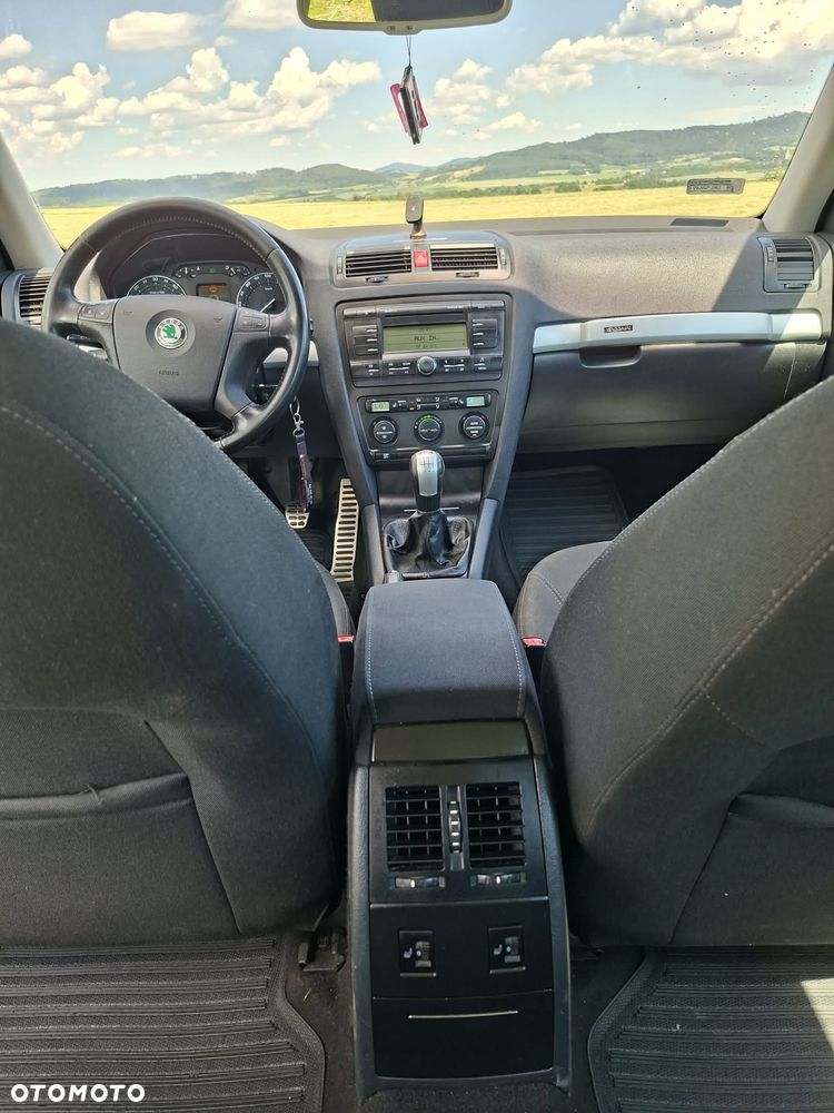 Skoda Octavia 2.0 TDI DPF Scout 4x4 - 9
