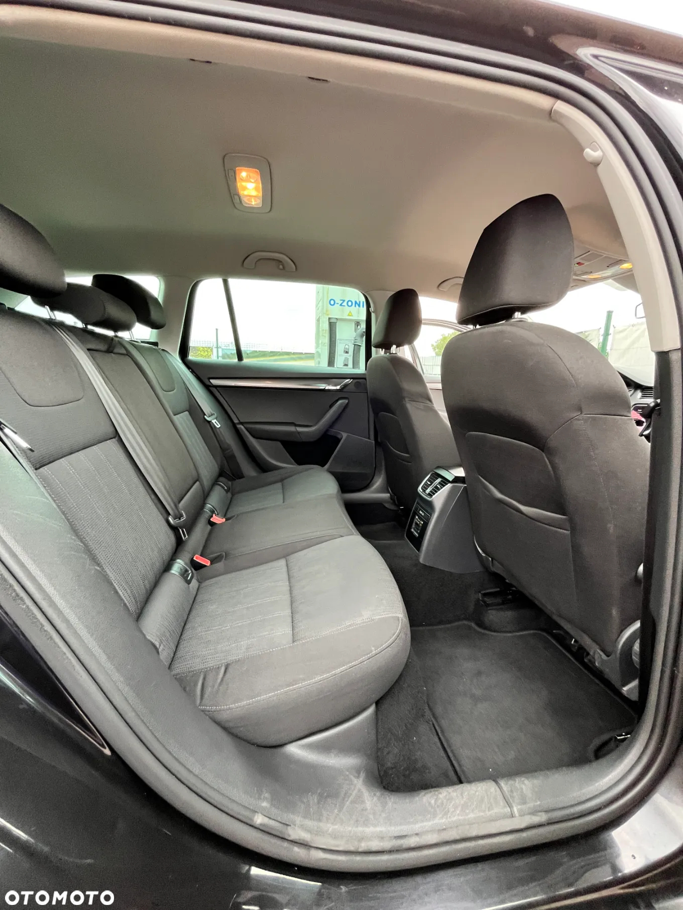 Skoda Octavia 2.0 TDI DSG Style - 12