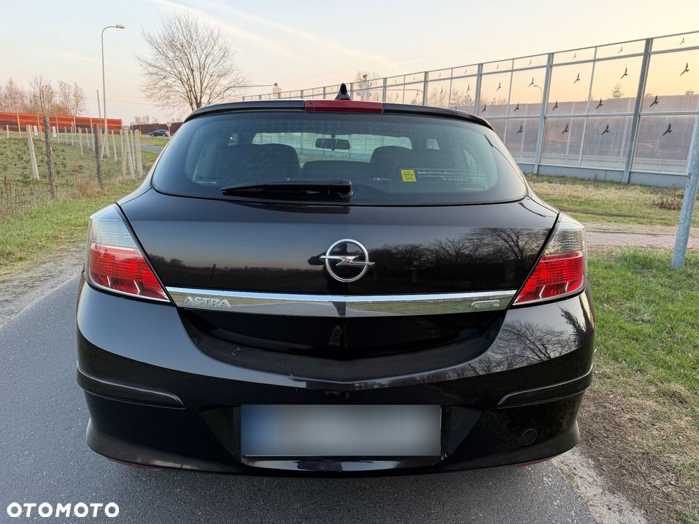 Opel Astra 1.4 Enjoy - 24