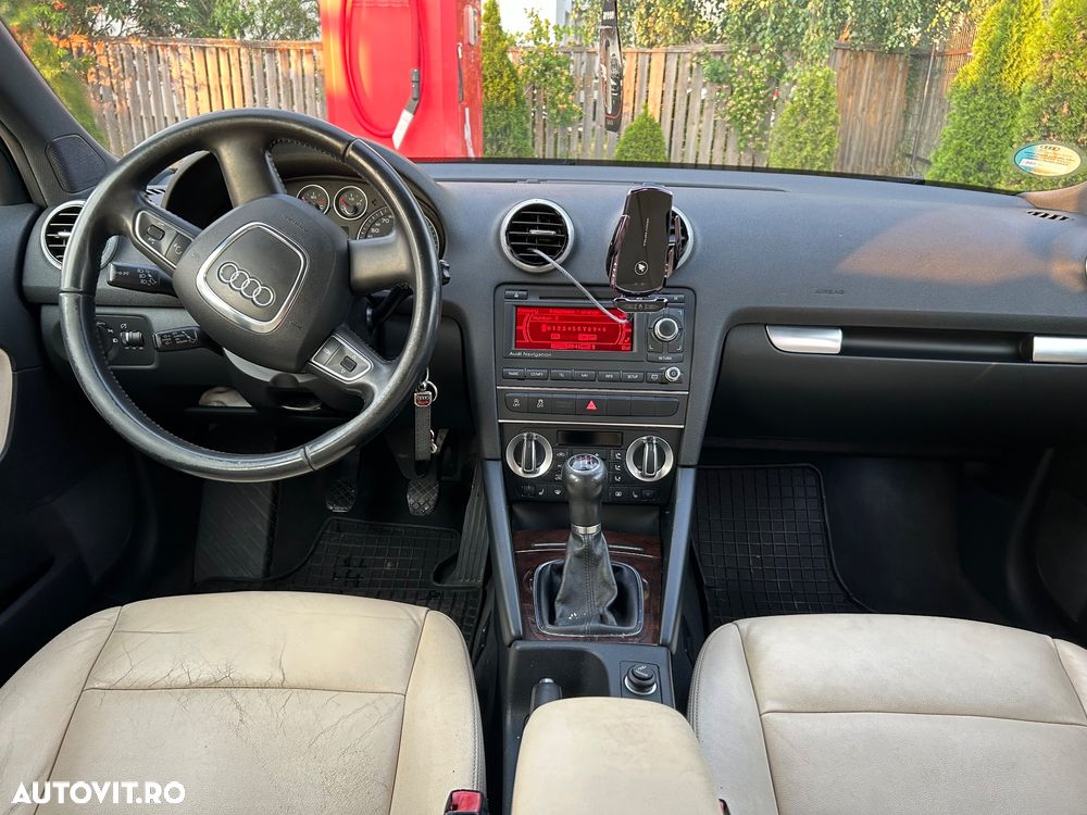 Audi A3 Sportback - 2