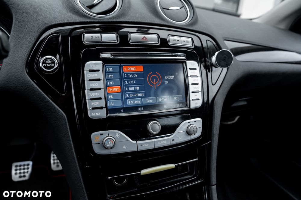 Ford Mondeo 2.5 Titanium S - 29