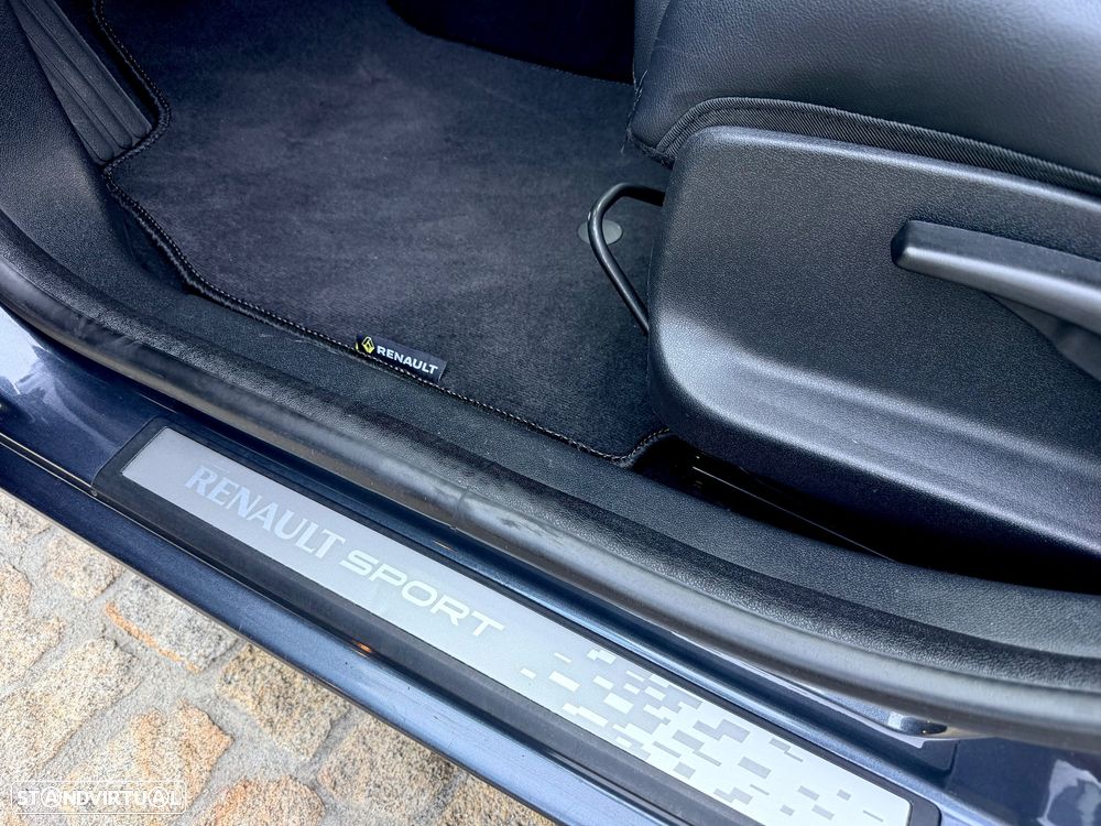 Renault Mégane BLUE dCi 115 GT LINE - 39