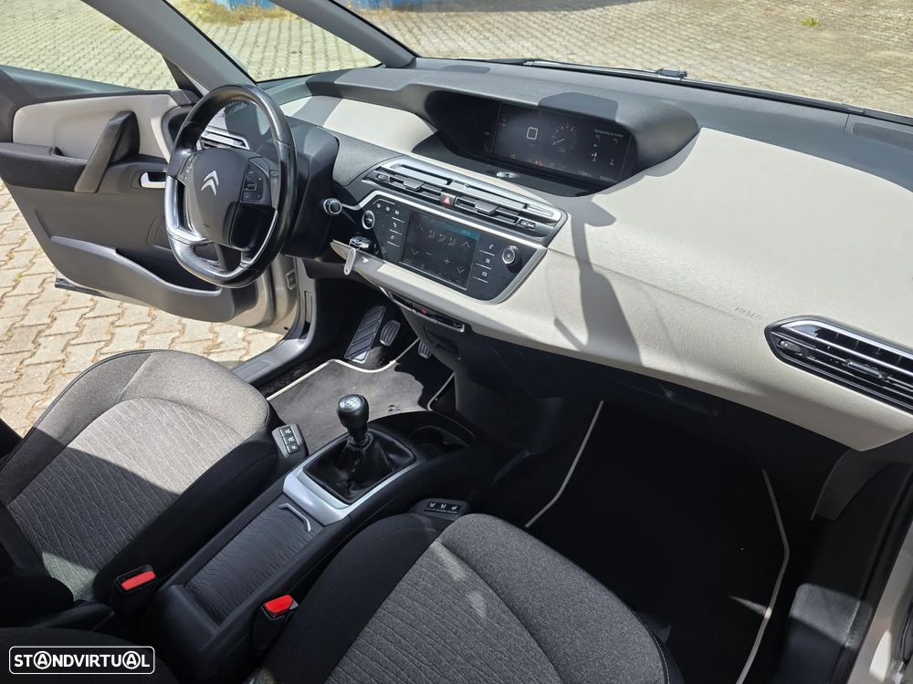 Citroën C4 Picasso PureTech 130 Stop&Start FEEL - 8