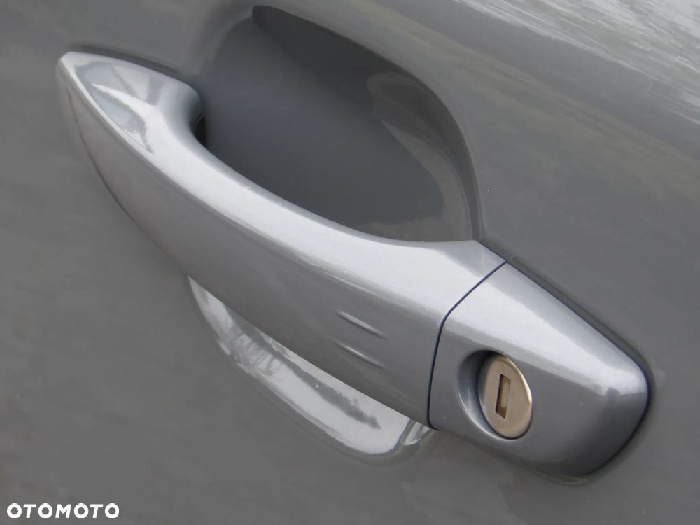 Peugeot 2008 1.2 PureTech GT S&S EAT8 - 8