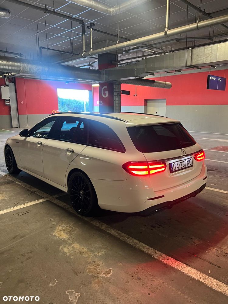 Mercedes-Benz Klasa E 43 AMG 4-Matic - 8