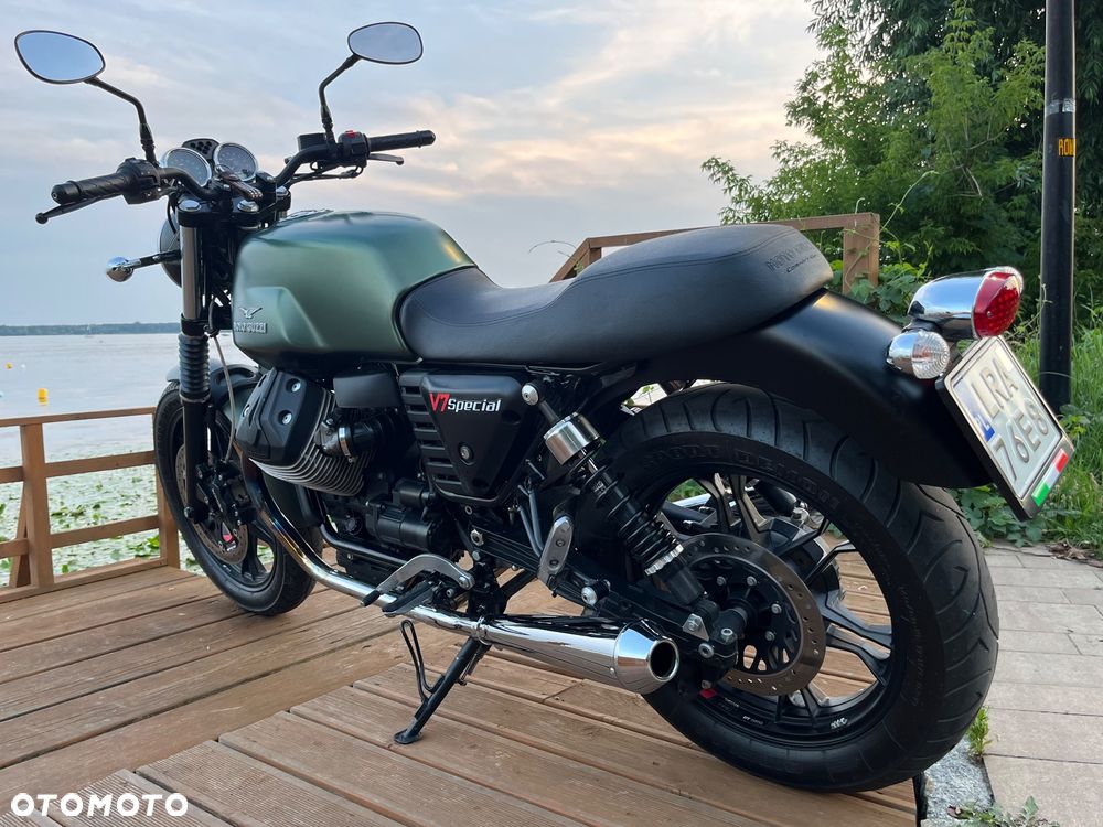 Moto Guzzi V7 - 7