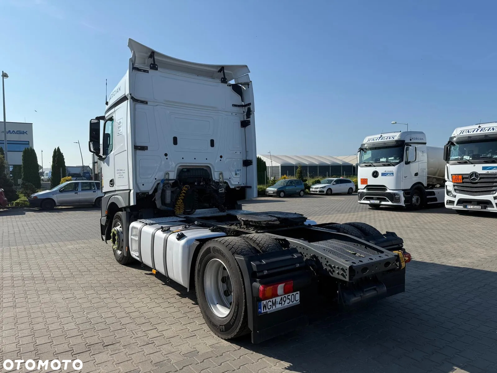 Mercedes-Benz Actros - 14
