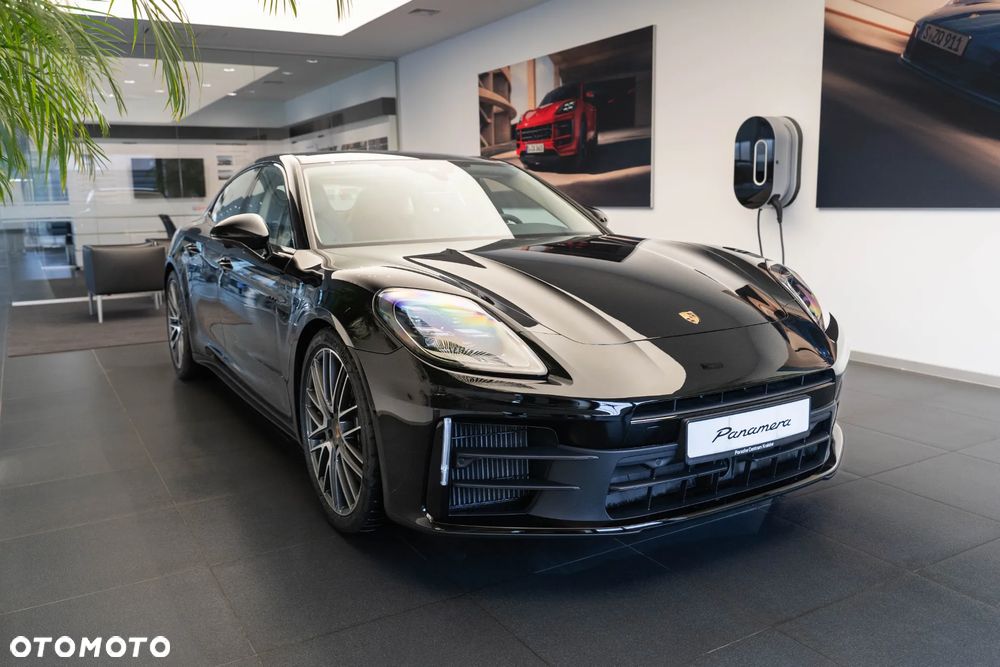 Porsche Panamera 4 E-Hybrid PHEV - 7