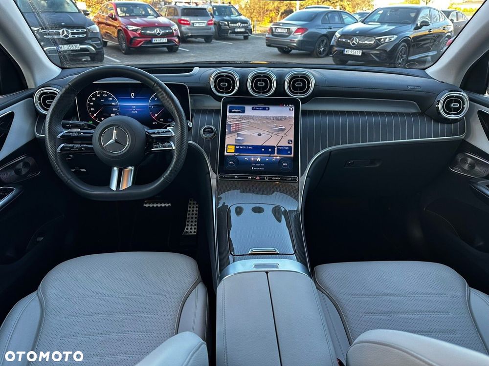 Mercedes-Benz GLC - 15