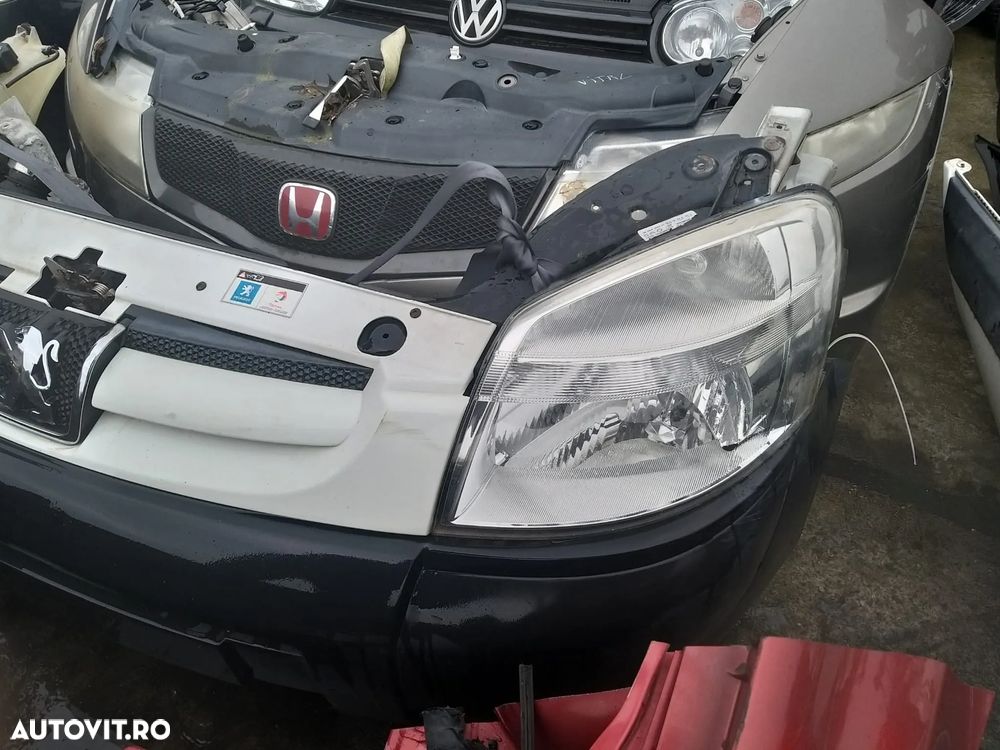 Vand Fata Completa pentru Peugeot Partner din 2009 - 1