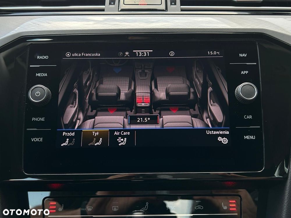 Volkswagen Passat 2.0 TSI Business DSG - 33