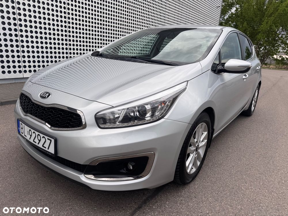 Kia Ceed 1.6 GDI DCT Platinum Edition - 2