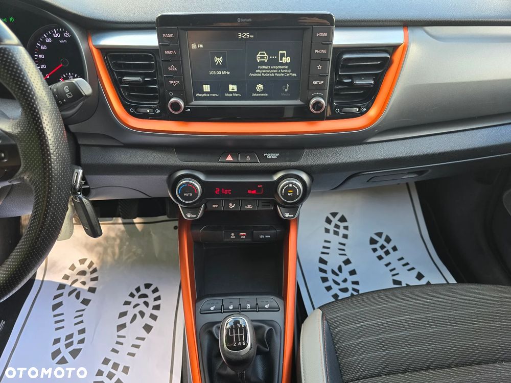 Kia Stonic 1.0 T-GDI 120 Spirit - 26