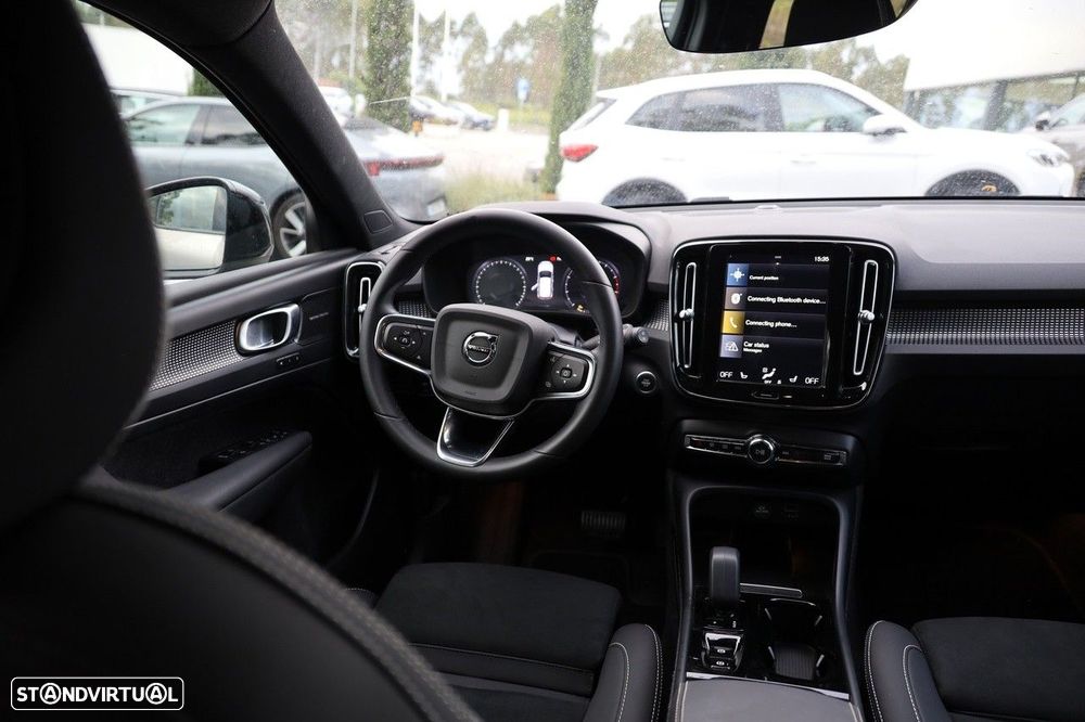 Volvo XC 40 1.5 T2 Plus Dark Auto - 18