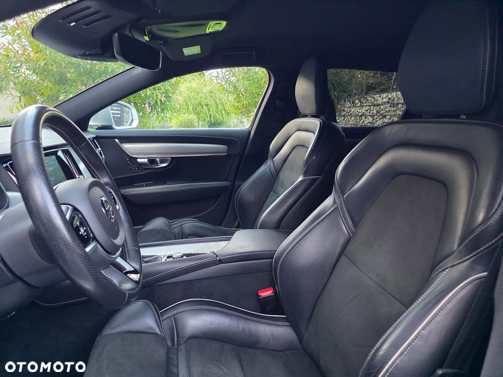 Volvo V90 D5 SCR AWD R-Design - 6