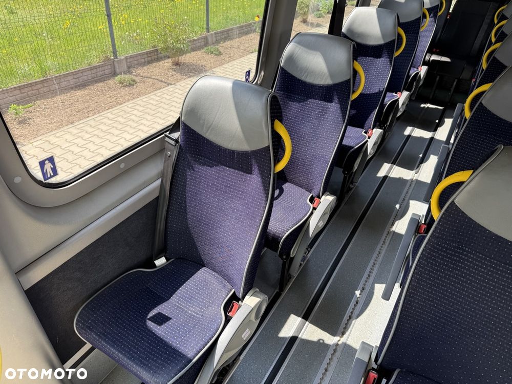 Mercedes-Benz Sprinter 516 - 14