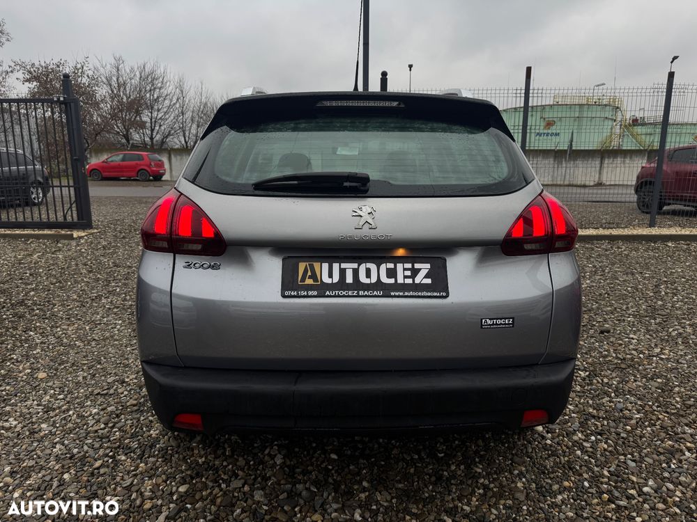 Peugeot 2008 BlueHDi 100 STOP & START Active - 5