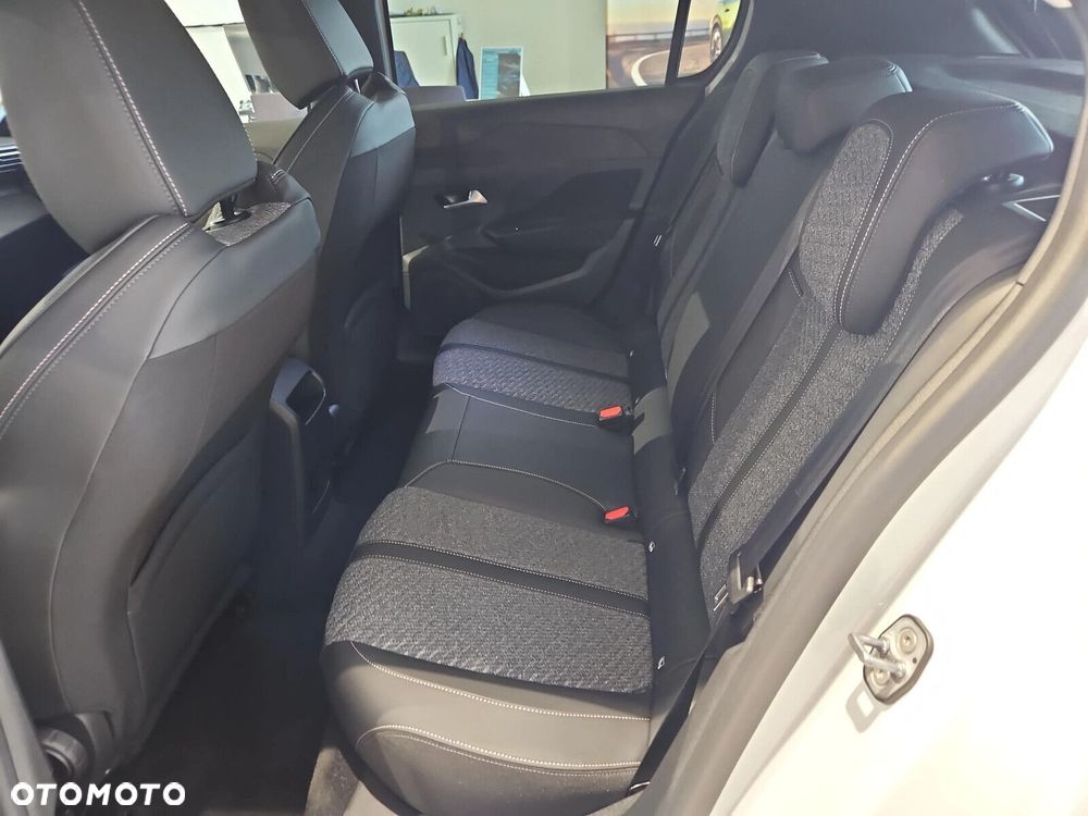 Peugeot 308 - 12