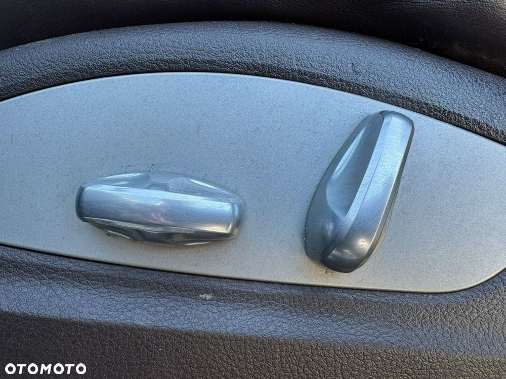Porsche Cayenne - 19