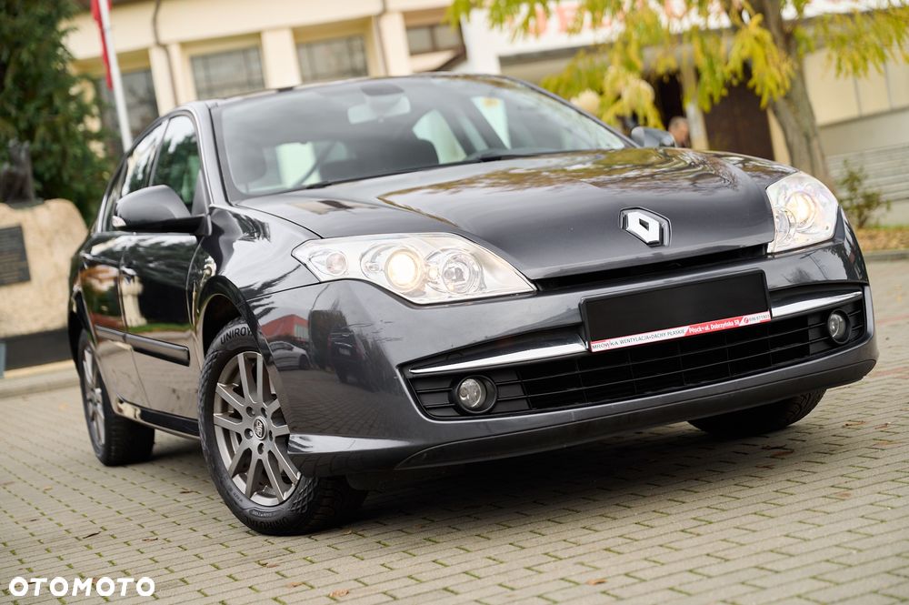 Renault Laguna ENERGY dCi 130 FAP Start & Stop Paris - 2