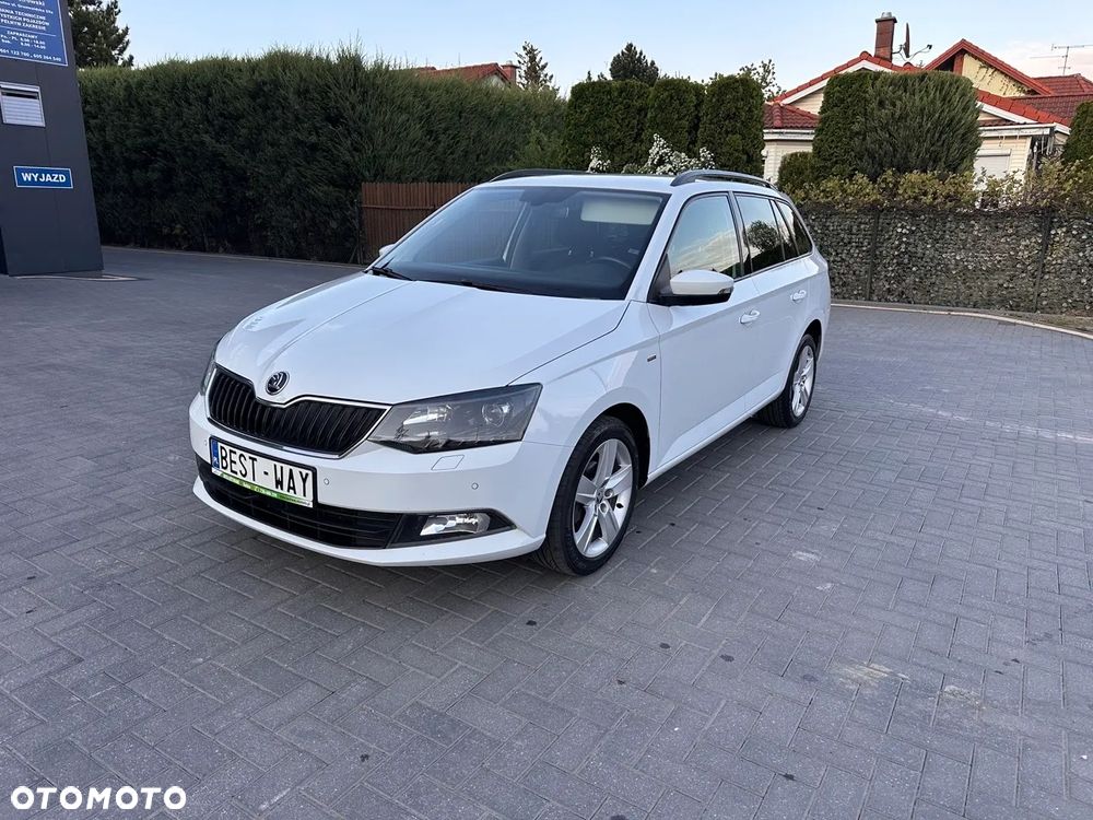 Skoda Fabia 1.2 TSI Drive - 3