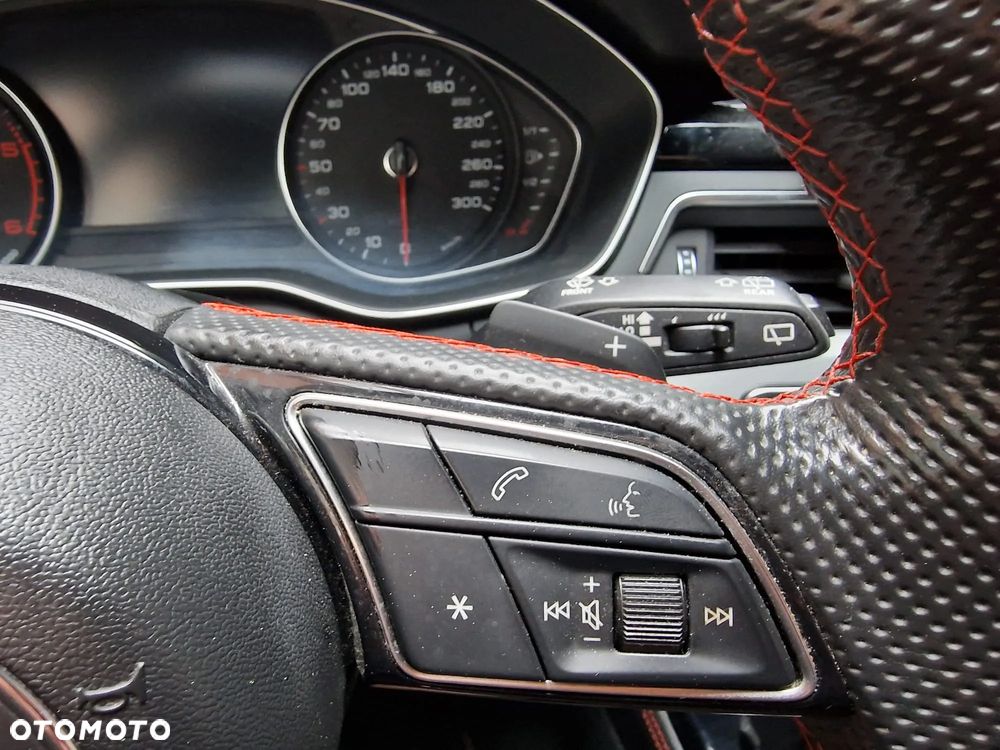 Audi A4 Avant 40 TDI quattro S tronic S line - 27