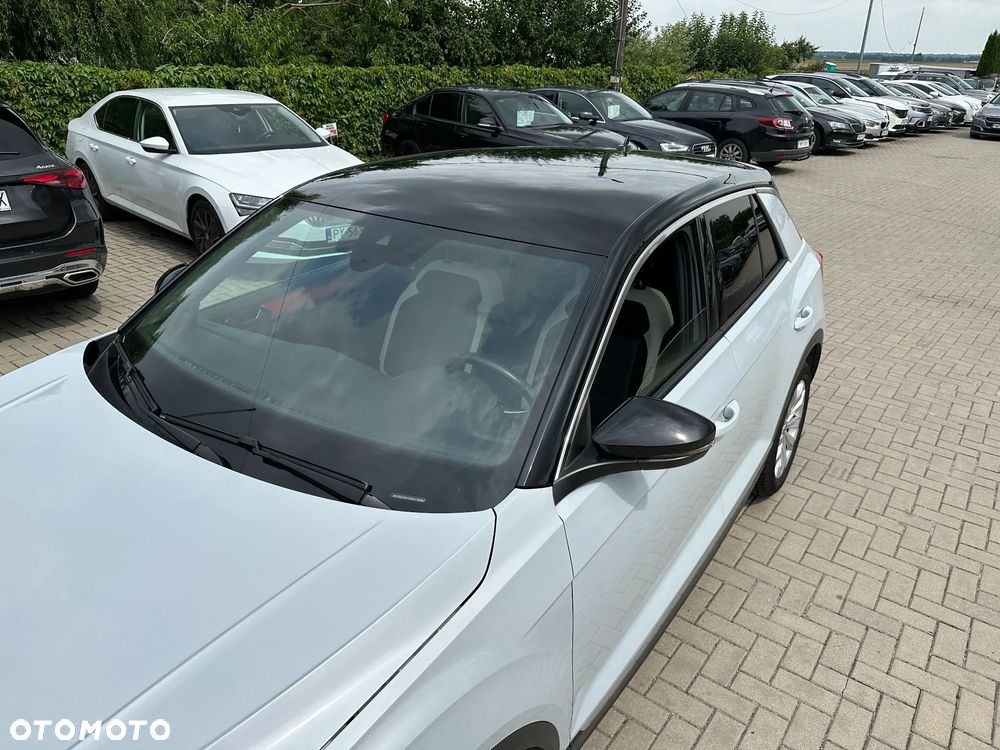 Volkswagen T-Roc - 34