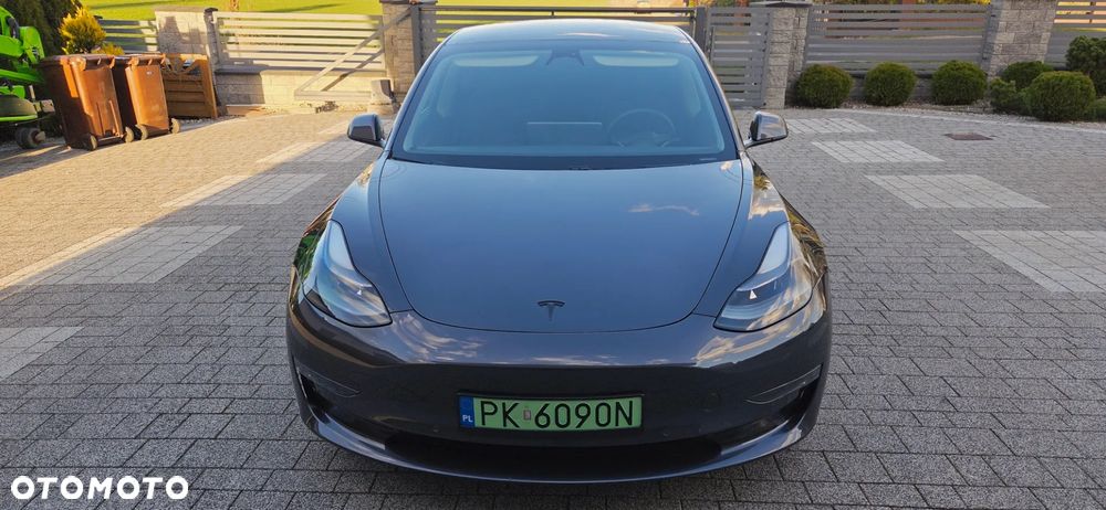 Tesla Model 3 Langstreckenbatterie Allradantrieb Dual Motor - 10