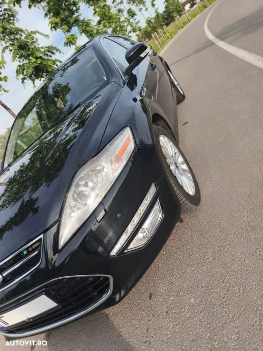 Ford Mondeo 2.0 TDCi Powershift Business Class - 2